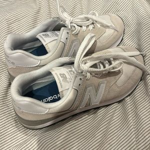 New balance 574 size women’s 8